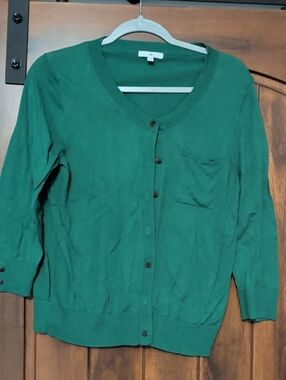 Green Women's Button-Front Sweater Cardigan